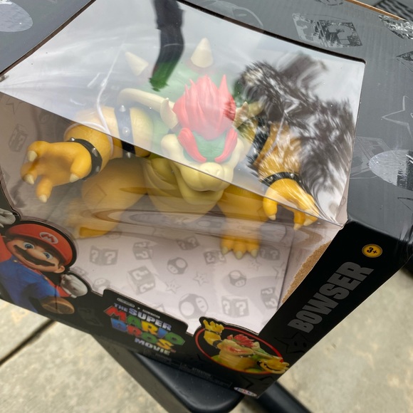 Super Mario Bros.- Bowser - Picture 2 of 7